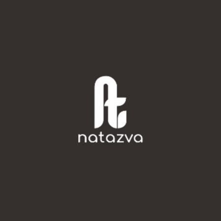 Natazva Scraves